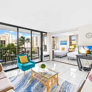  Apartment Waikiki Banyan Oasis With Partial Ocean View, 1-block To Beach, Free Parking United States