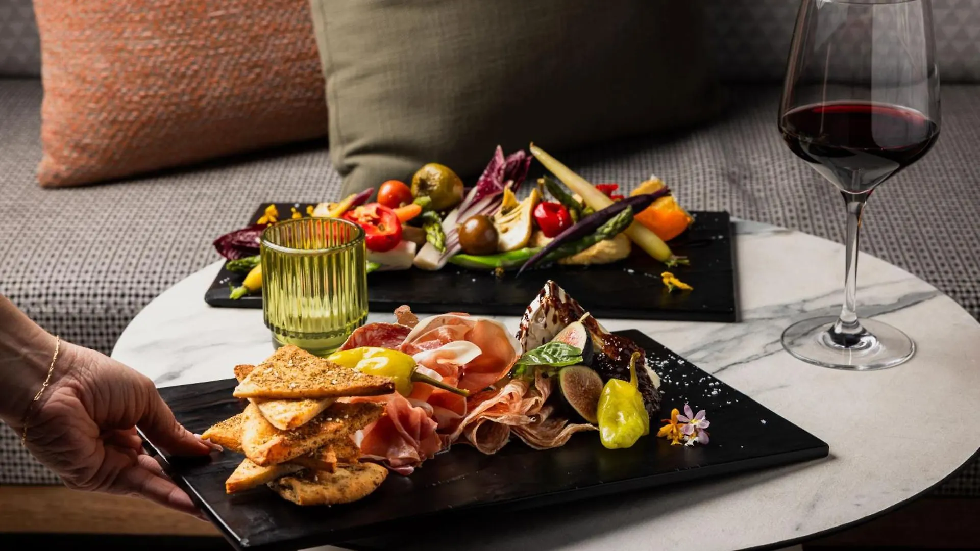 Kimpton Hotel Palomar Phoenix Cityscape By Ihg